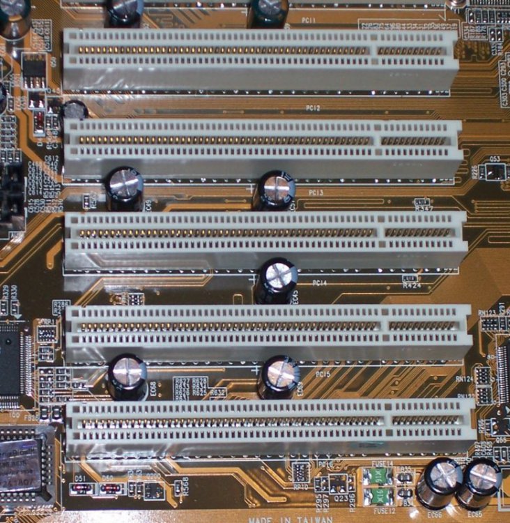 Pci-slots.jpg